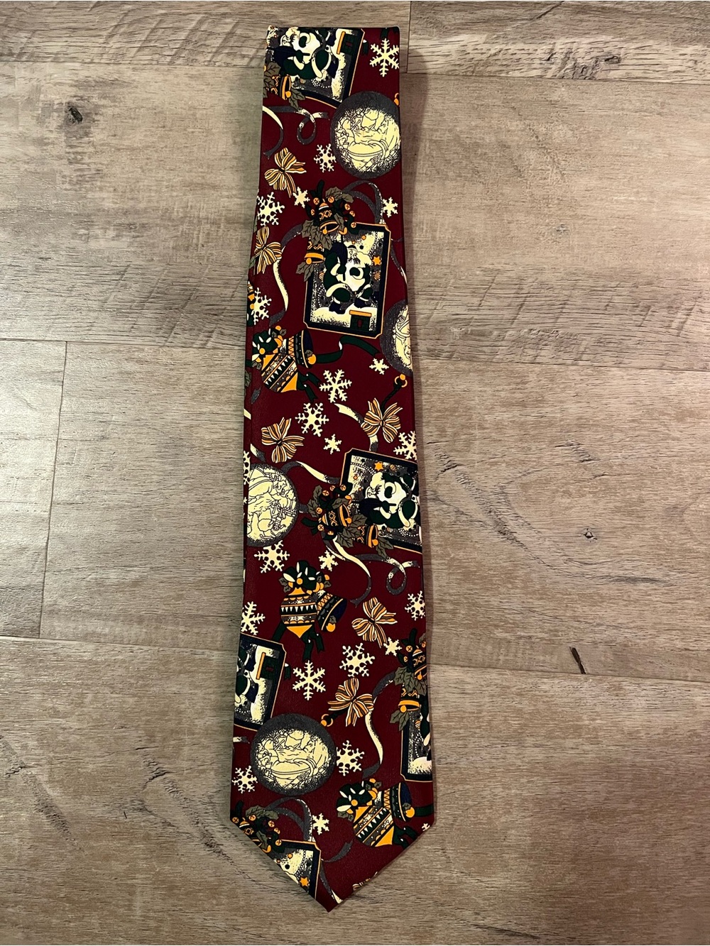 Vintage Rene Chagal Hand Made Christmas Maroon Neck Tie